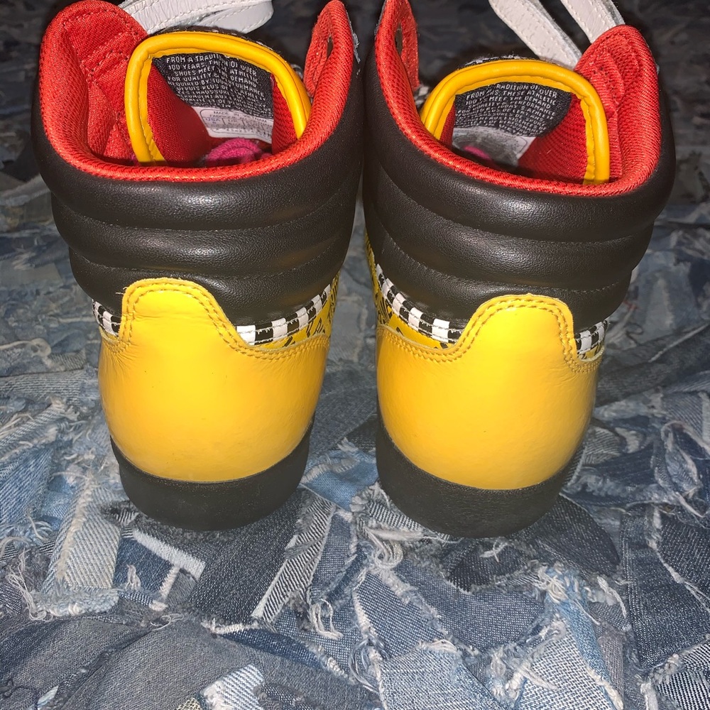 Reebok’s - Picture 6 of 7